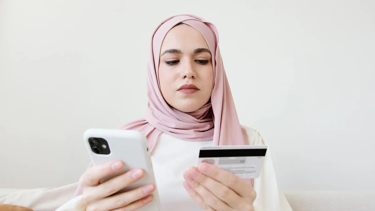 متجر إلكتروني يعرض خيارات الدفع بالتقسيط لعملائه السعوديين
